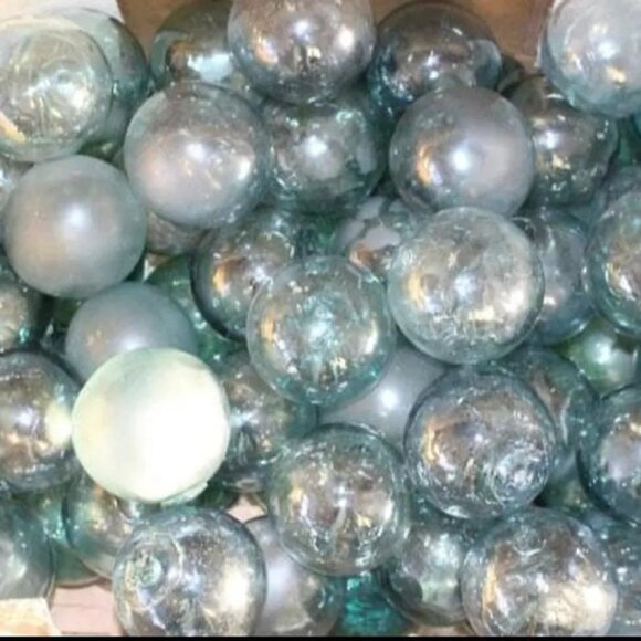 Vintage Glass Fishing Floats from Shores of Alaska Set of 7 - Picture 3 of 4